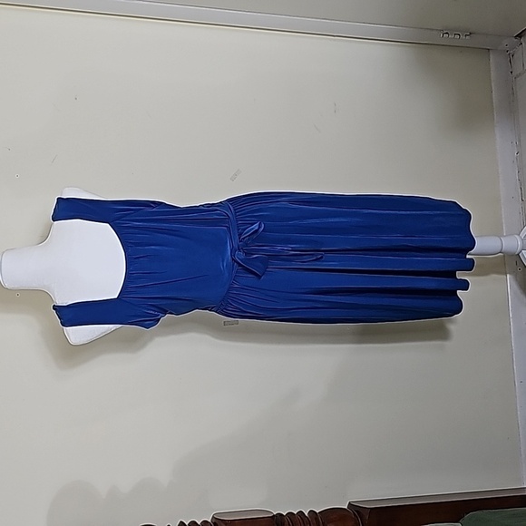 Liquid Royal Blue With Siler Waist Buckle Cocktail Dress Size 24/26 - Picture 4 of 6